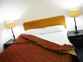 Aligned Corporate Residences Townsville Apartahotel